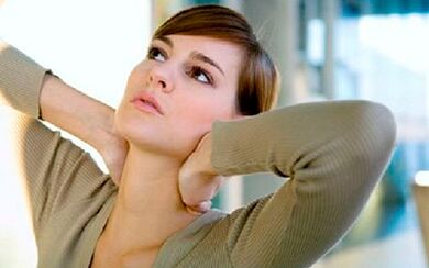 Ausféierung vun Gymnastik fir Gebärmutterhals Osteochondrose wäert d'Eliminatioun vun der Krankheet beaflossen